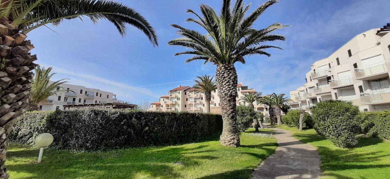 Saint Cyprien - Appart - Piscine-Mer Luaran gambar