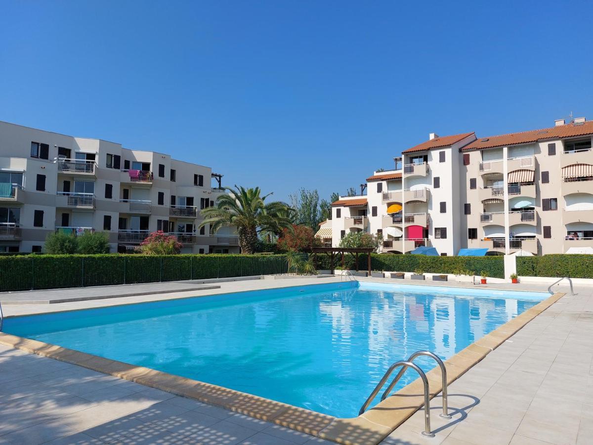 Saint Cyprien - Appart - Piscine-Mer Luaran gambar